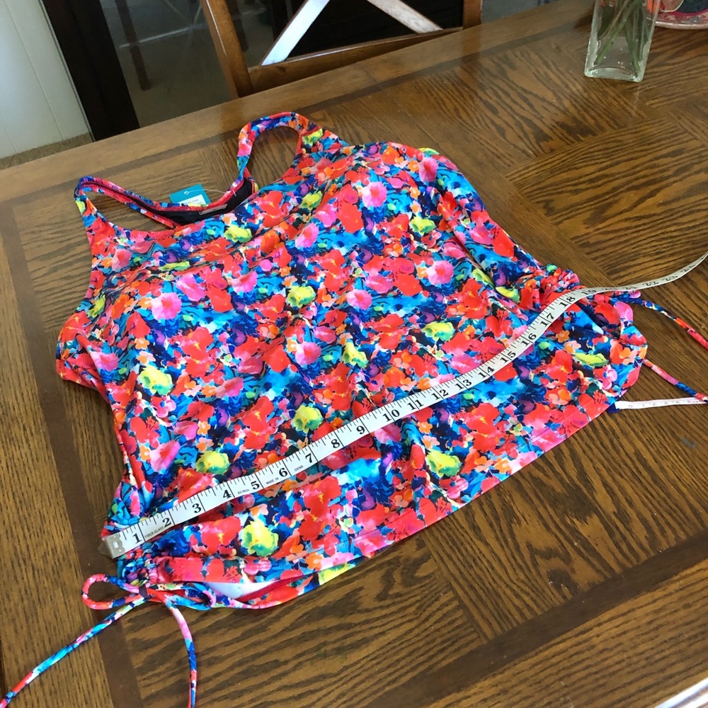 Calypsa tank Swim-top padded cups Size 2x red and yellow Flowers